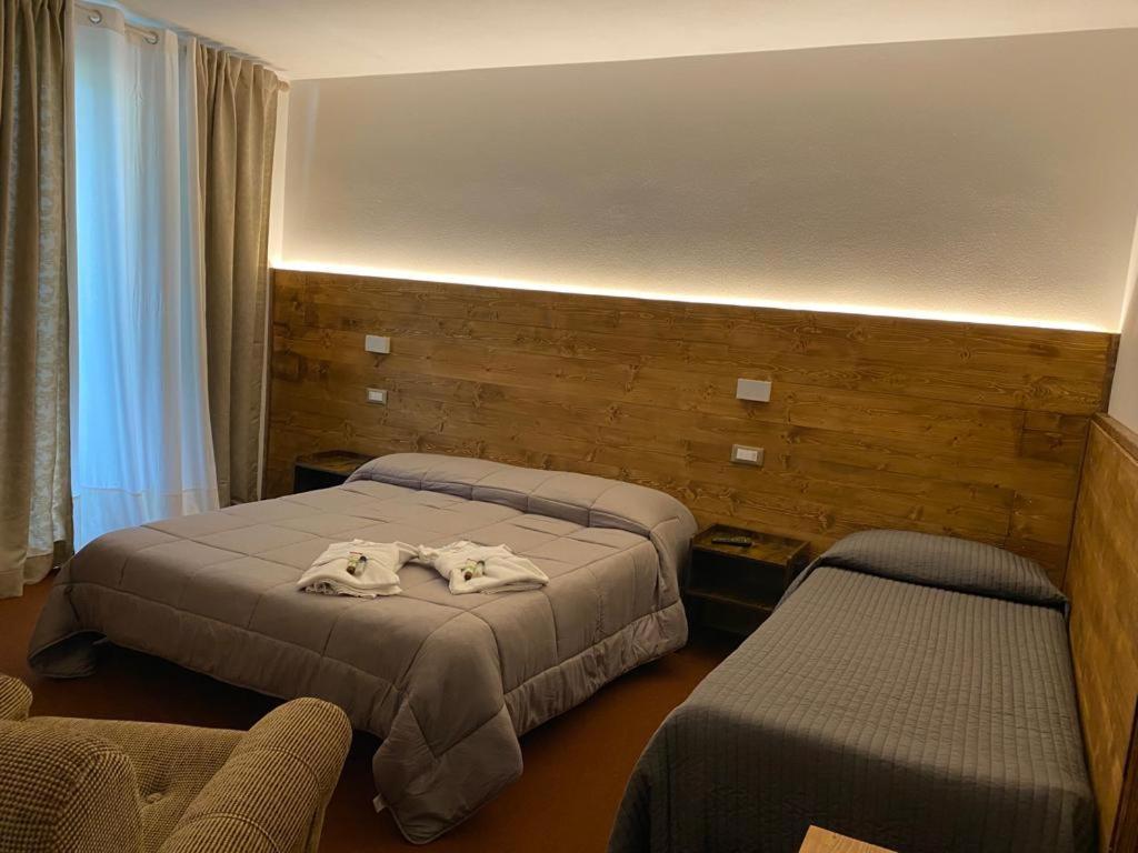Albergo Quai Monno Экстерьер фото