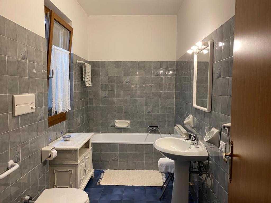 Albergo Quai Monno Экстерьер фото