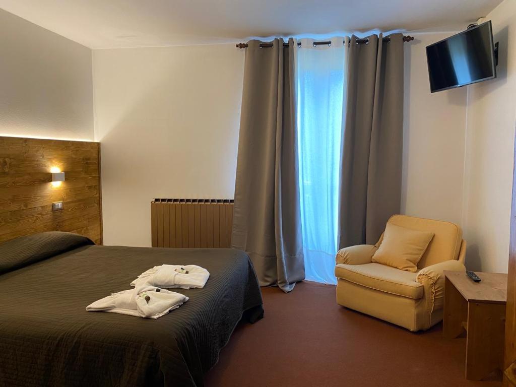 Albergo Quai Monno Экстерьер фото